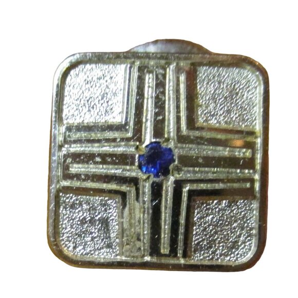 True Vintage Estate Tie Tack Silver-Toned Square Pin Blue Gem Center Cross 1950s - Picture 2 of 4